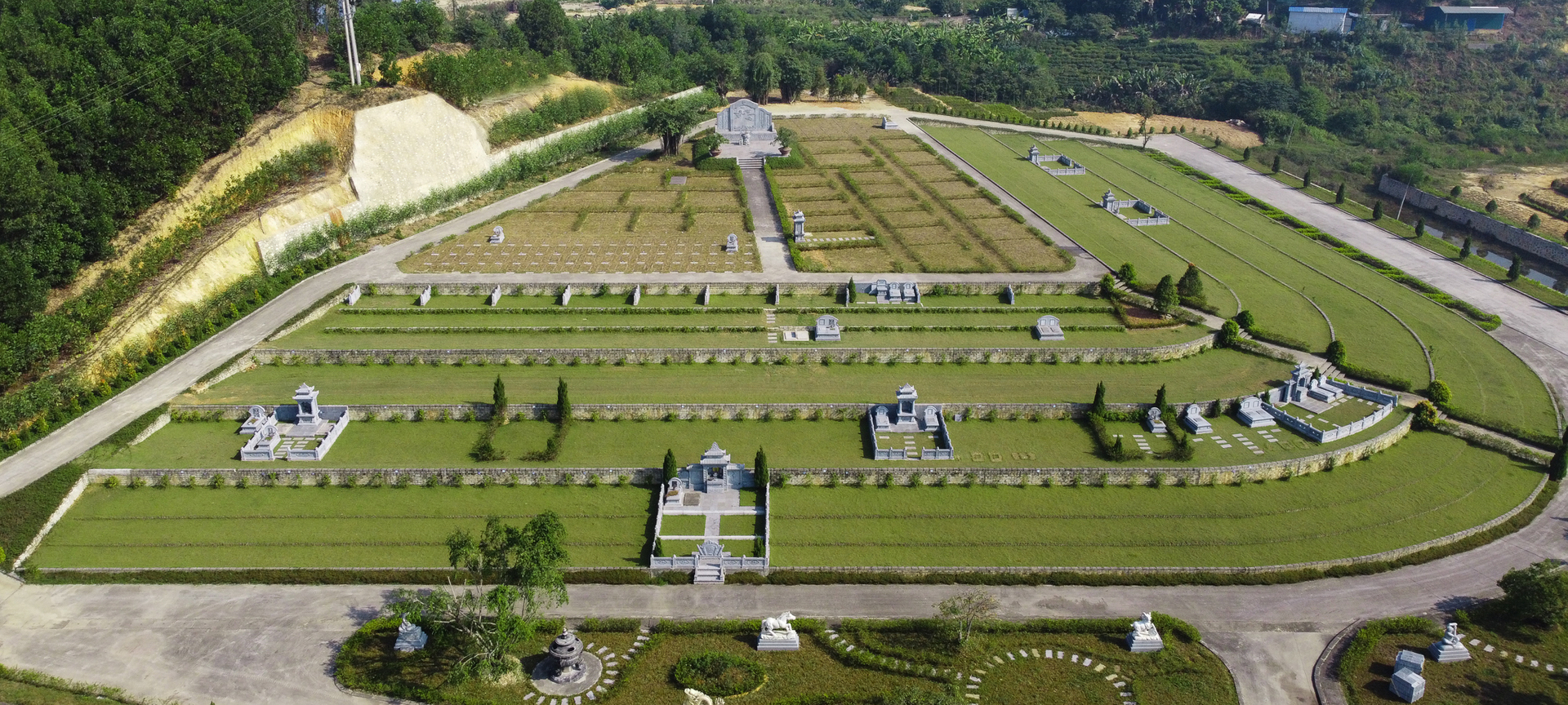 Công viên nghĩa trang Thiên Bình An